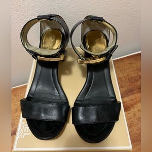 MICHEAL KORS ankle buckle sandals